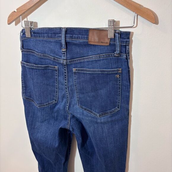 Madewell Tall I0" High-Rise Skinny Jeans in Danny Wash: TENCELT™ 27 Tall - Picture 9 of 14